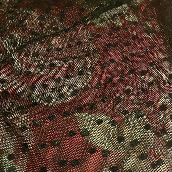 Mesh top - Picture 2 of 2